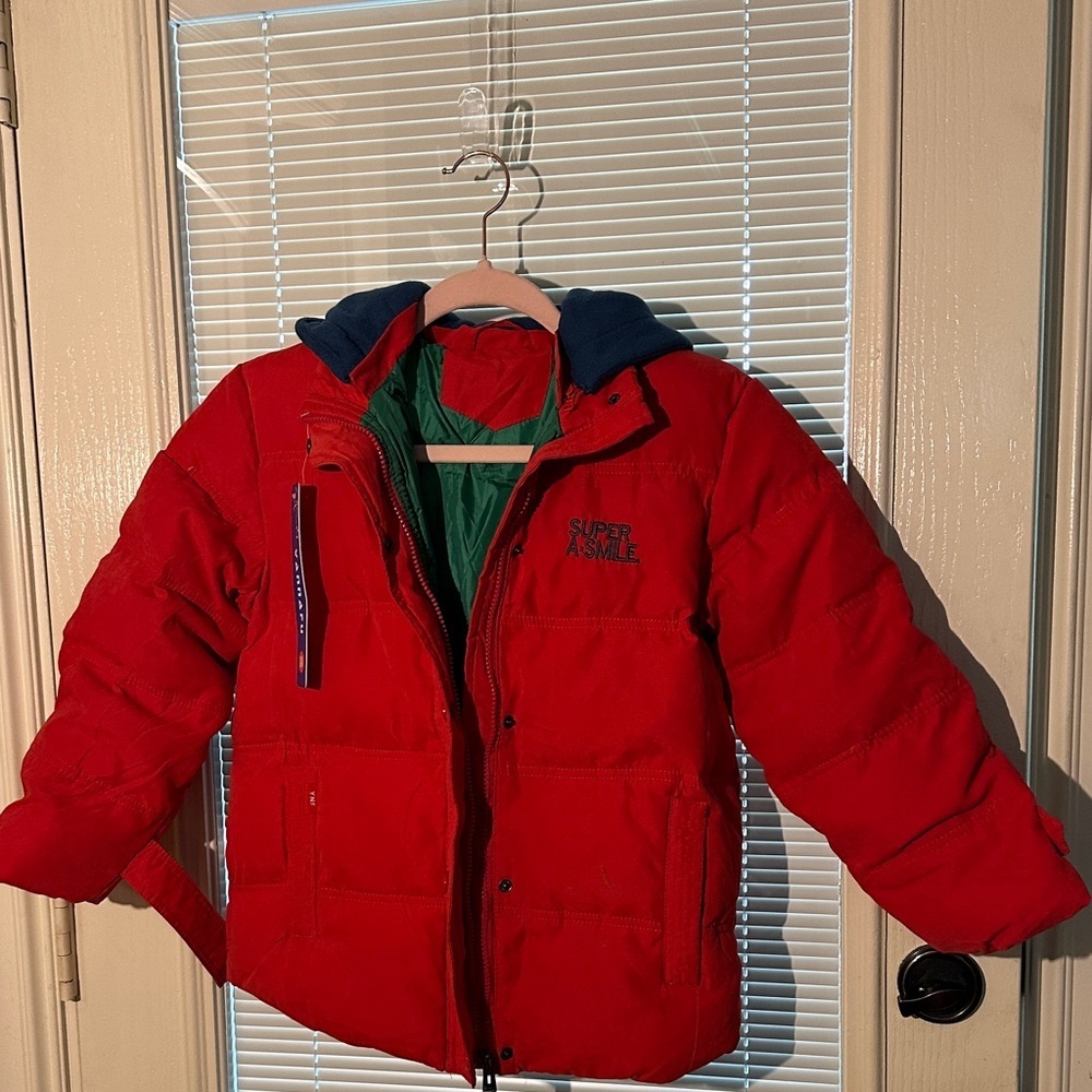 Nwt Red, blue, and green winter coat. Removable hood.